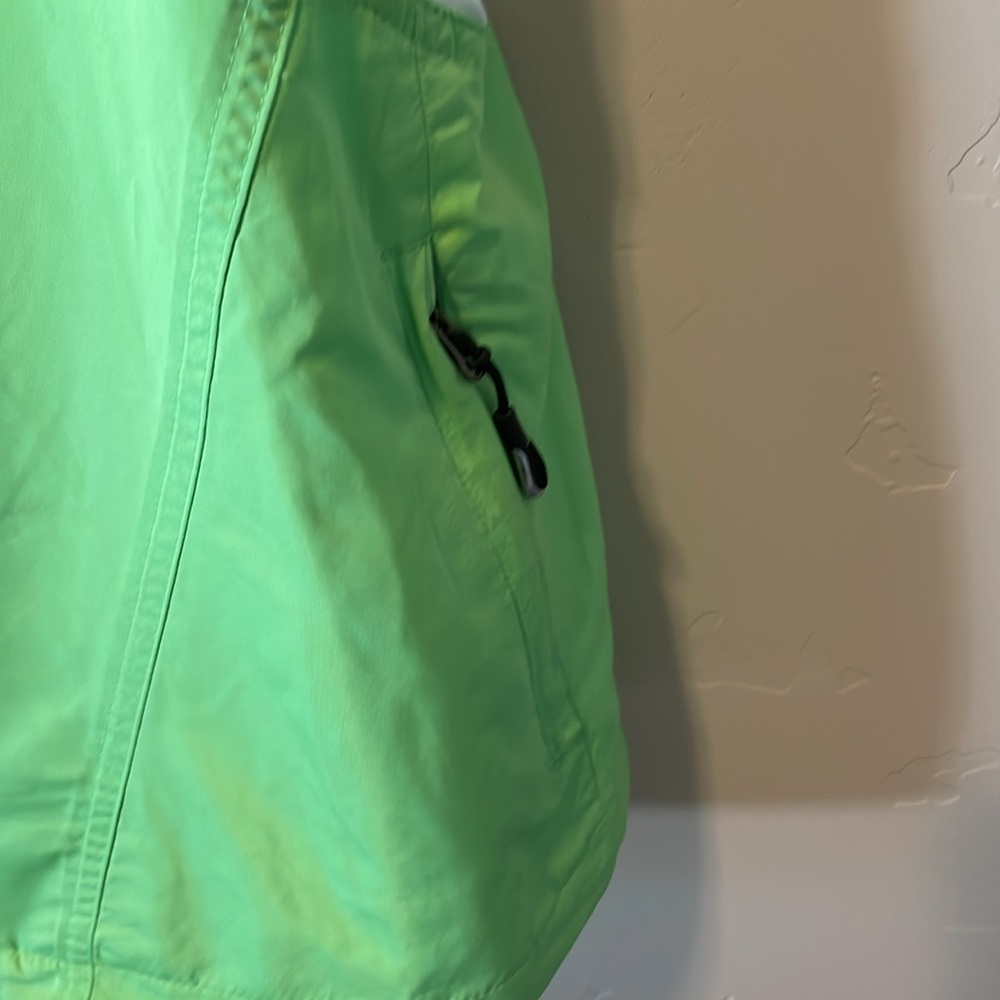 Brooks Vest - Picture 5 of 7